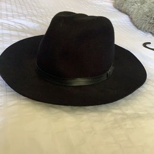 100% wool hat